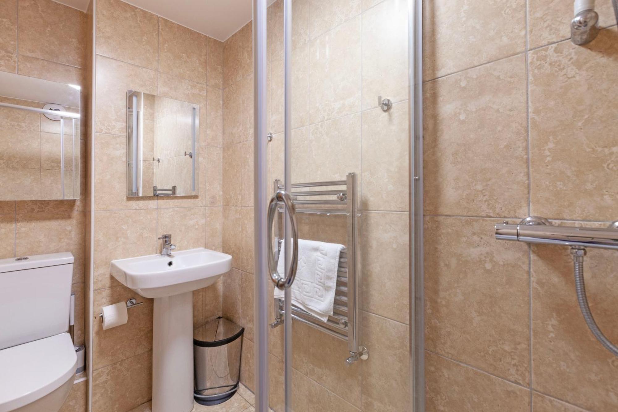 Stylish Two-bedroom Flat In Marylebone