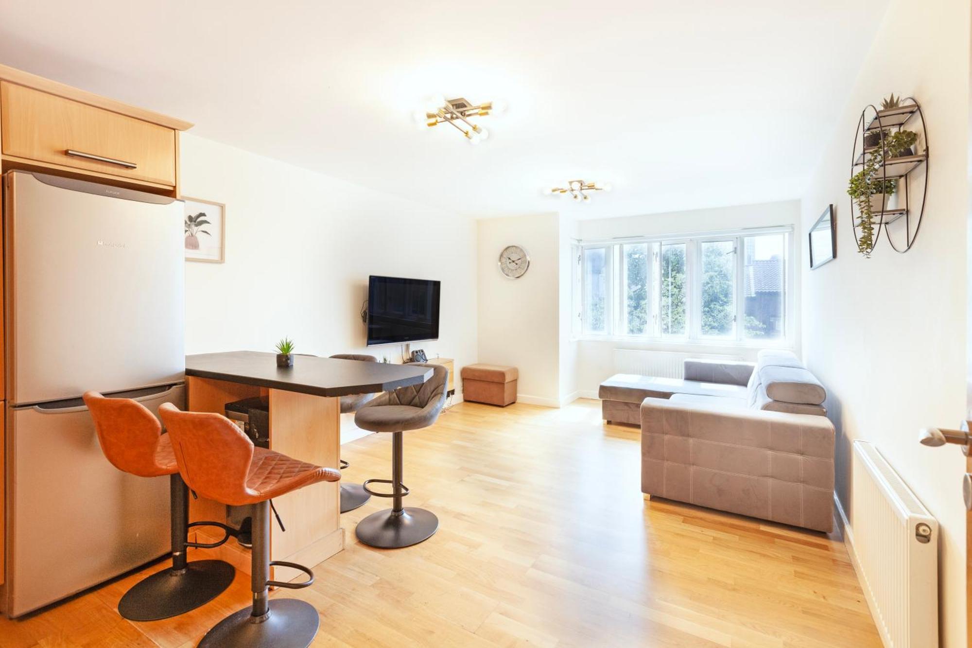 Apartment Stylish Two-bedroom Flat In Marylebone London